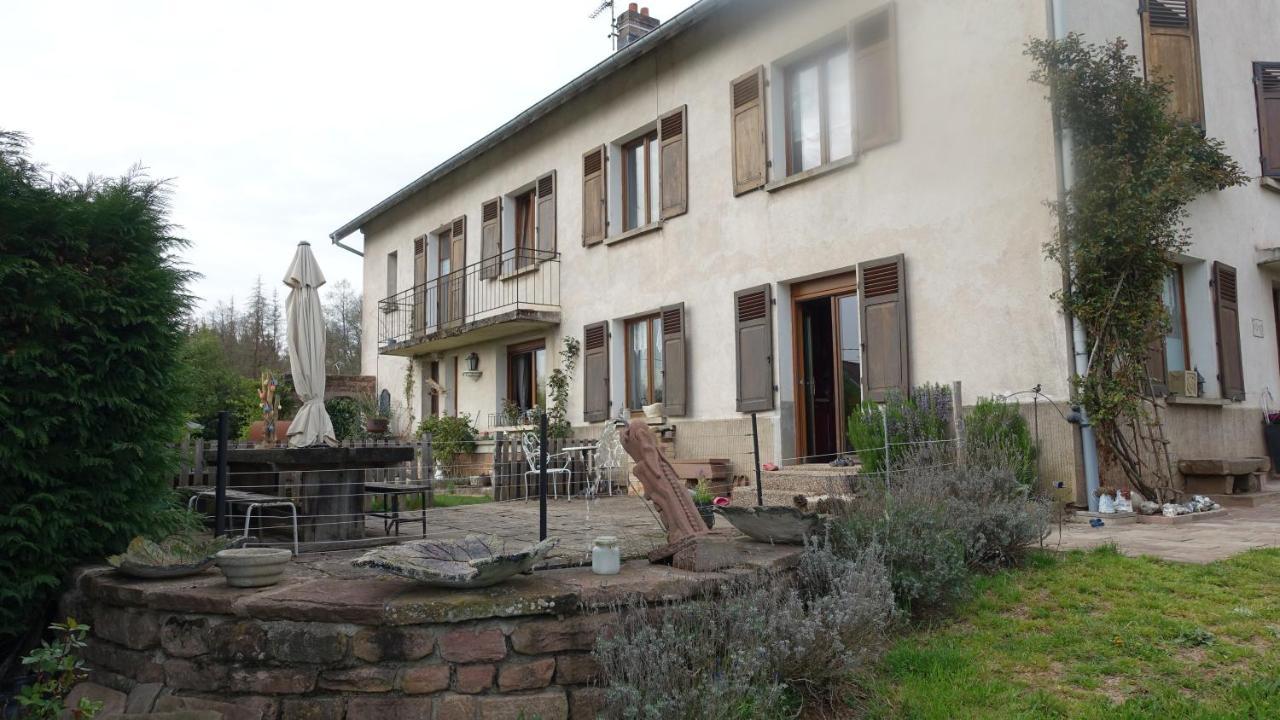 Le Jardin Des Secrets Bed & Breakfast La Voivre  Exterior foto